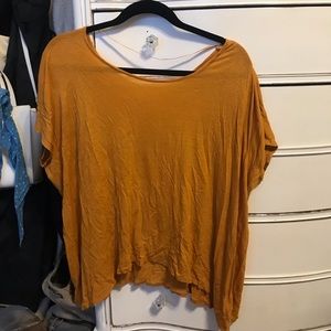 Mustard t shirt